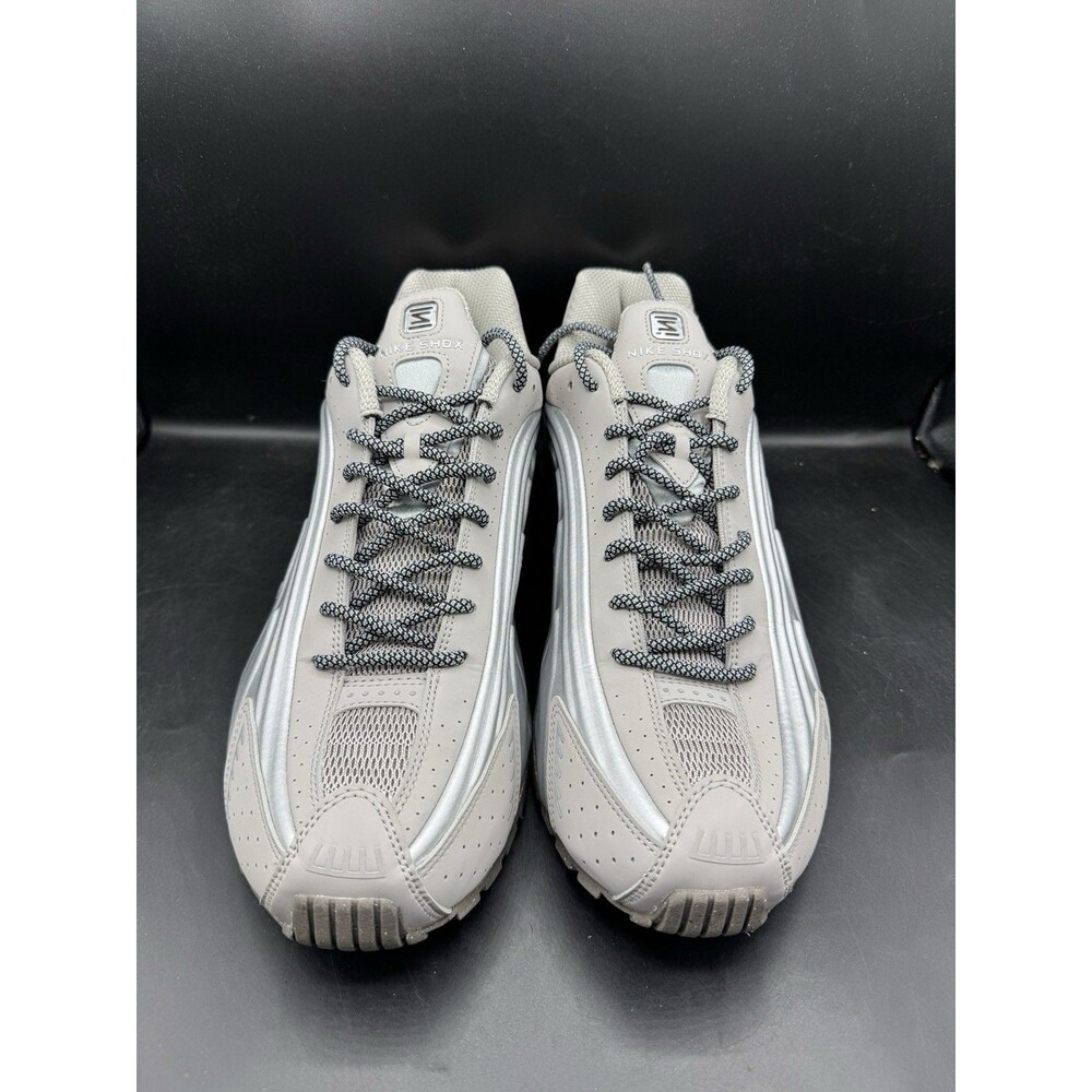 Nike Shox R4 'Cave Stone' Mens Size 13 (HQ1988-200) - Picture 2 of 16